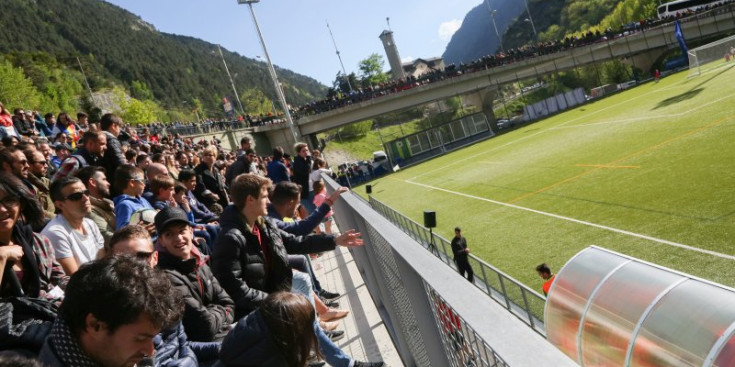 El públic en un partit de la temporada passada.