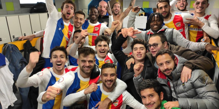 L’FC Andorra celebra la victòria després d’imposar-se al Lleida Esportiu.