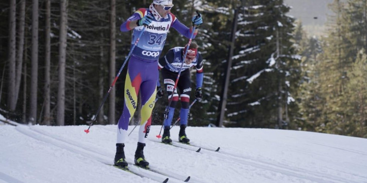 Irineu Esteve competeix durant el Tour d'Ski.