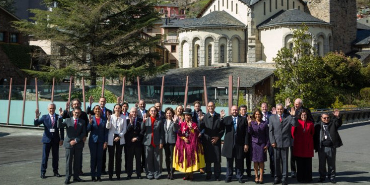 Delegacions de diversos països de la Cimera a Andorra la Vella.