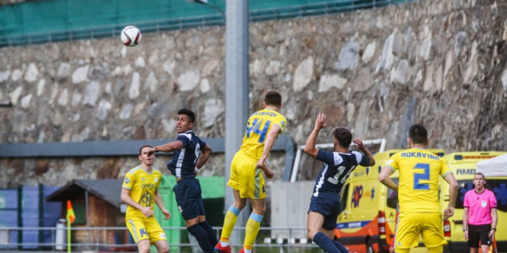 Partit entre el Vallbanc Santa Coloma i l'Astana.