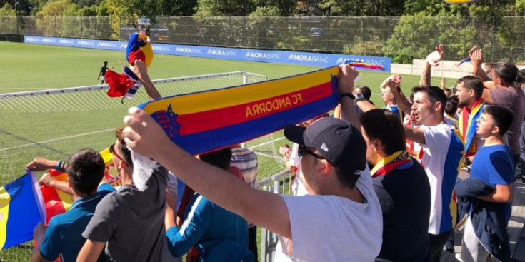 Aficionats de l'FC Andorra.