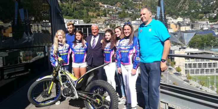 Equip femení de trial.