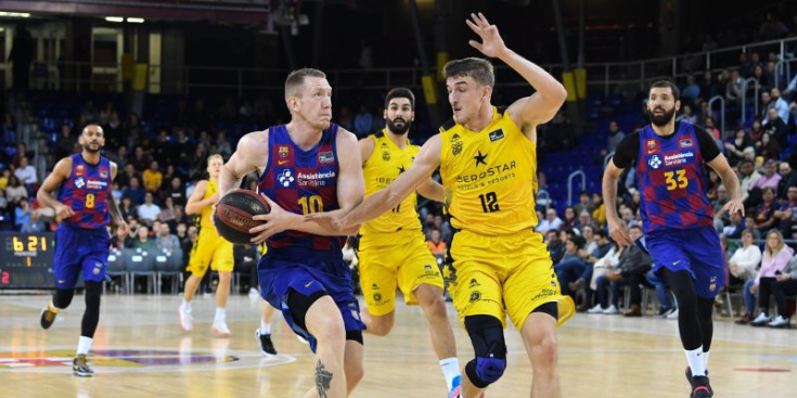 Gielo cobreix Smits al Palau Blaugrana.