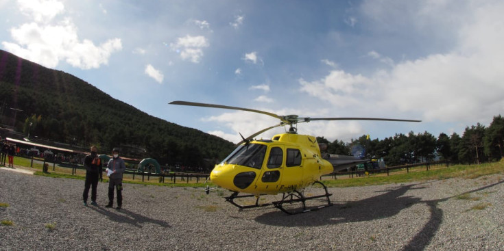 Vols turístics amb helicòpter a la zona de la Rabassa.