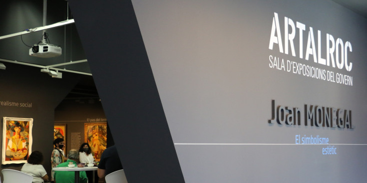La clausura de l'exposició de Joan Monegal va escenificar el tancament definitiu de la sala Artalroc.