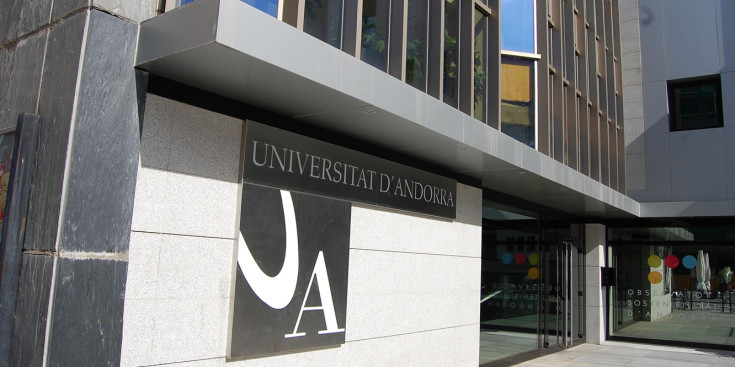 Façana de l'edifici de la Universitat d'Andorra.