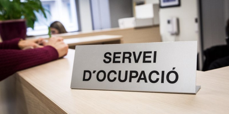 Una persona és atesa al Servei d’Ocupació d’Andorra (SOA).