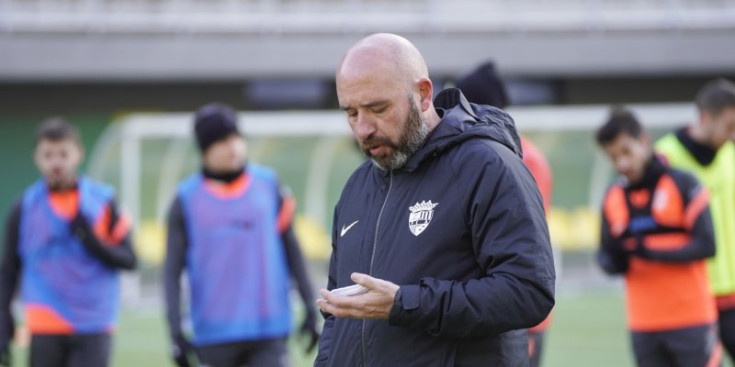 Nacho Castro durant l’entrenament d’ahir.