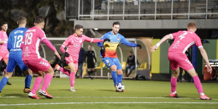 Acció del partit entre l’Andorra i el Llagostera.