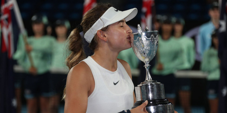 Vicky Jiménez després de guanyar l’Open d’Austràlia júnior.