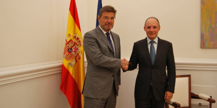 Rafael Català i Xavier Espot, ahir a Madrid