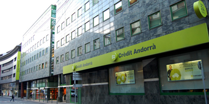 La façana de l’edifici central de Crèdit Andorrà.