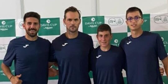 L’equip andorrà de Copa Davis durant el sorteig de grups.