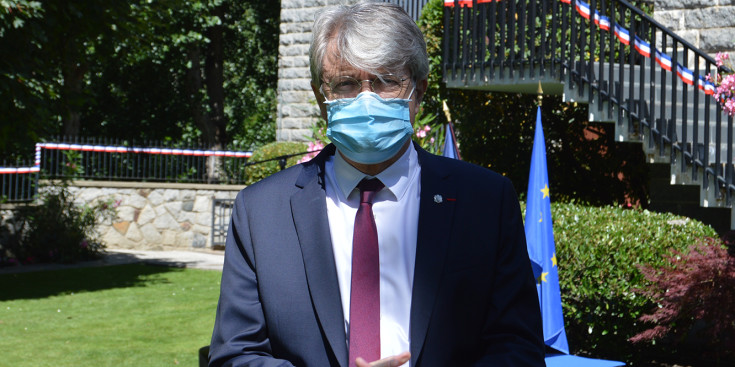 L'ambaixador de França a Andorra, Jean-Claude Tribolet, en la seva atenció als mitjans prèvia a la recepció amb motiu de la festa nacional francesa.