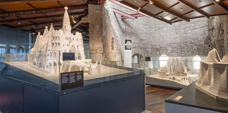 Detall de l’exposició 'Passejant amb Gaudí'.