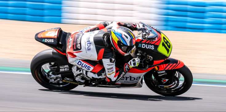 Cardelús en plena cursa al circuit de Jerez.