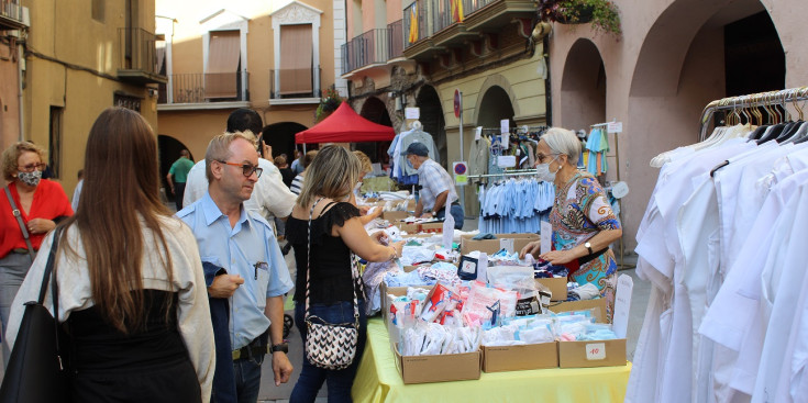 Imatge de parades de ‘Botigues al carrer’, ahir a la Seu d’Urgell.