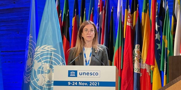 La ministra de Cultra i Esports, Sílvia Riva, durant el seu discurs a la Unesco, ahir a París.