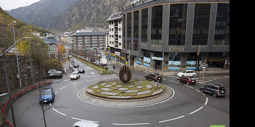 La rotonda KM0 situada a Andorra la Vella.TWITTER MOBILITAT