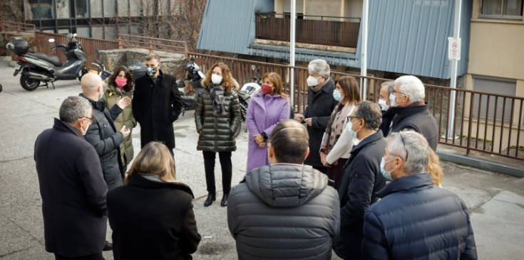 Representants de FEDA i les autoritats en la trobada d’ahir al Lycée.