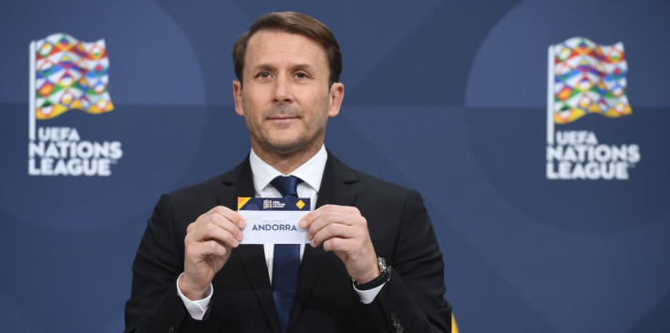 Mendieta treu el nom d’Andorra durant el sorteig de la Nations League.