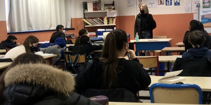 Una formació impartida per la Creu Roja a estudiants.