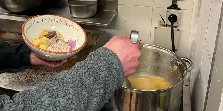 L'escudella es pot degustar a casa o en el mateix restaurant.