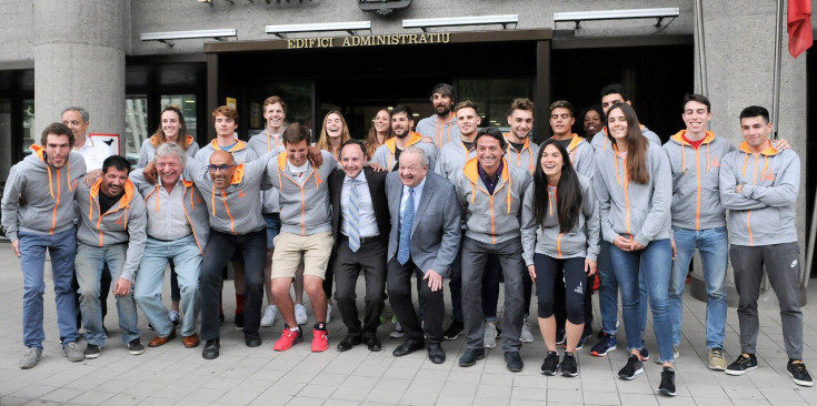 La delegació d’esportistes que van representar Andorra als últimsJocs dels Petits Estats, disputats a Montenegro al 2019.