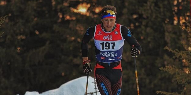 Olm durant la cursa Vertical als Campionats de França.