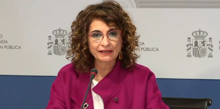 La ministra d’Hisenda i Funció Pública, María Jesús Montero, en una roda de premsa.