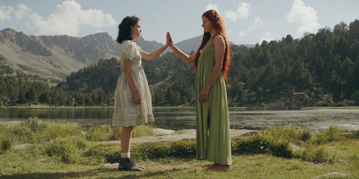 Un moment del videoclip ‘Dones d’Aigua’.