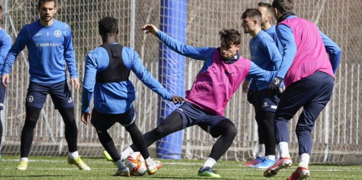 Els jugadors de l’FC Andorra durant un entrenament aquesta setmana.