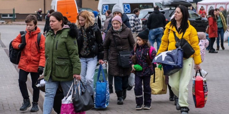 Refugiats ucraïnesos arriben a Polònia.