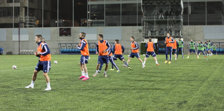 Els jugadors de la selecci'o Andorrana durant el darrer entrenament