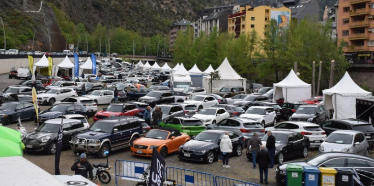 Vista global de la Fira del vehicle d’ocasió de Sant Julià de Lòria.