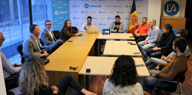 Un moment de la reunió del Comitè Executiu Nacional de Liberals, ahir.