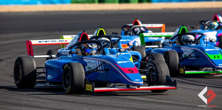 López durant una de les curses al circuit de Mangy Course.