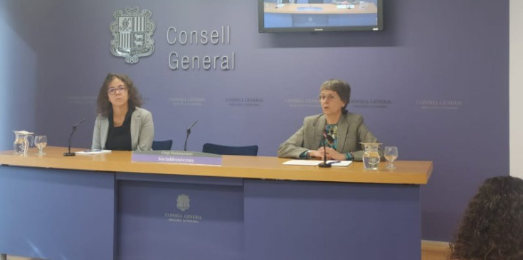 Les conselleres generals Judith Salazar i Susanna Vela.