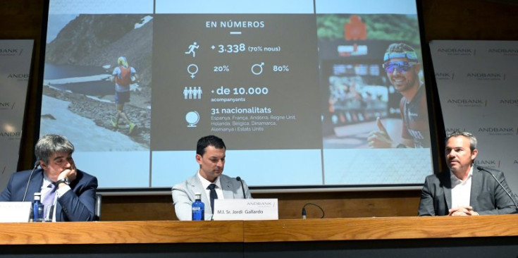 Carlos Aso, Jordi Gallardo i Agustí Pérez, ahir a la sala d’actes d’Andbank en la presentació de l’esdeveniment.
