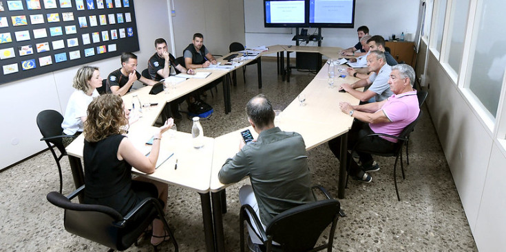 Un instant de la reunió de la Comissió de Seguiment de la Caça.