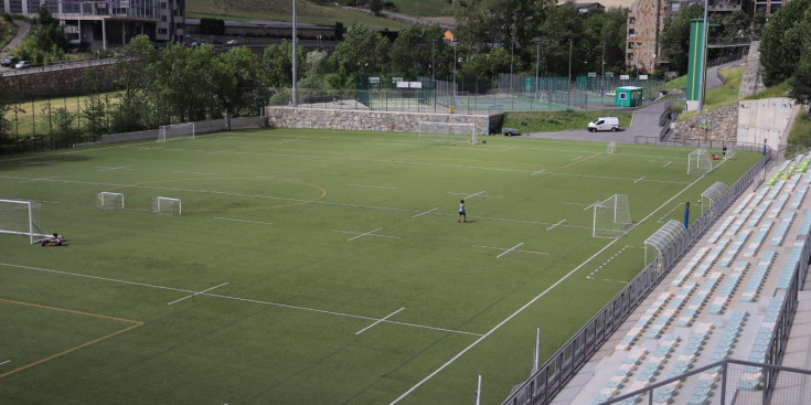 L’estadi Prada de Moles.