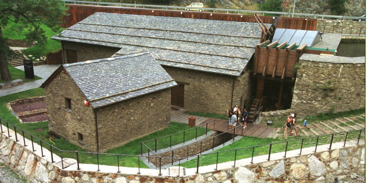 Una imatge del Centre d’interpretació del ferro, Farga Rossell, a la Massana.