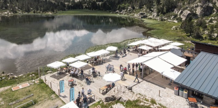 El restaurant del refugi del Llac de Pessons.