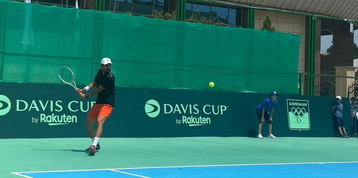 Un instant del partit de Gelabert a la Copa Davis.