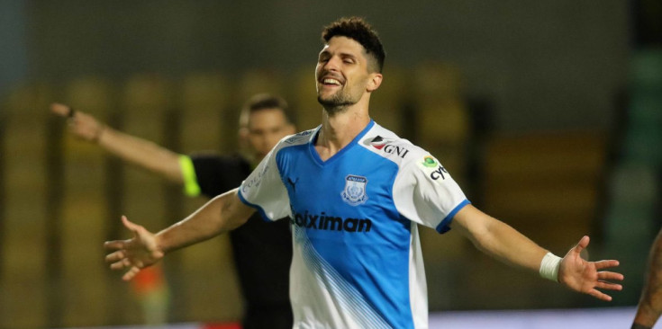 Albanis celebra un gol durant la seva etapa a l’Apollon Limassol.