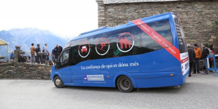 El comú opta novament pel servei de Quart Bus.