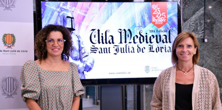 La cap del servei d’Activitats Culturals, Laura Rogé, i la cònsol menor laurediana, Mònica Codina.