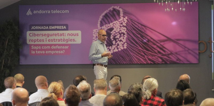 Jordi Ubach, durant la seva conferència.