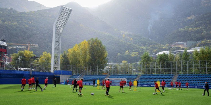 Un instant de l’últim entrenament de l’FC Andorra a l’Estadi Nacional.